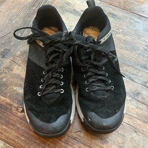 Danner Women's Trail 2650 3" Sneakers / Shoes Black/Grey Sz - 10.5